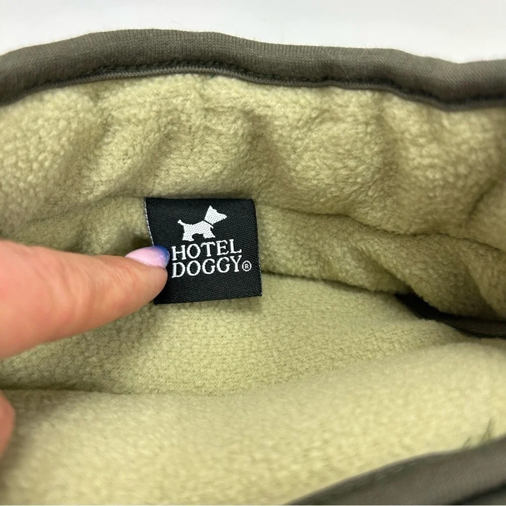 Hotel Doggy Micro fleece Vest Jacket in Olive Green and Navy Blue Size M
